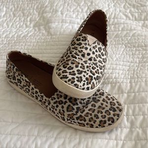 SOLD elsewhere- Leopard print Toms